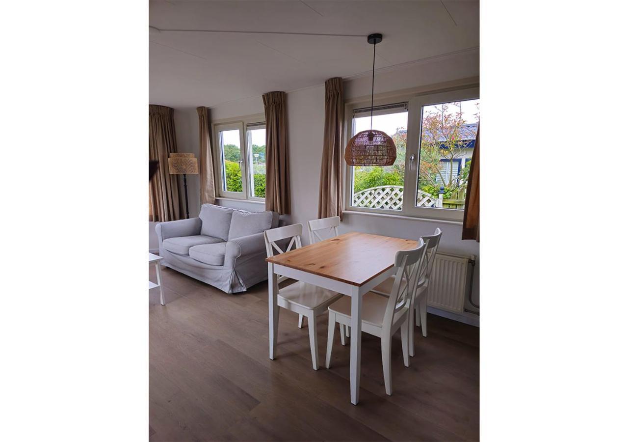 Chaletparc Krabbenkreek Zeeland - Chalet 110 Sint Annaland Εξωτερικό φωτογραφία